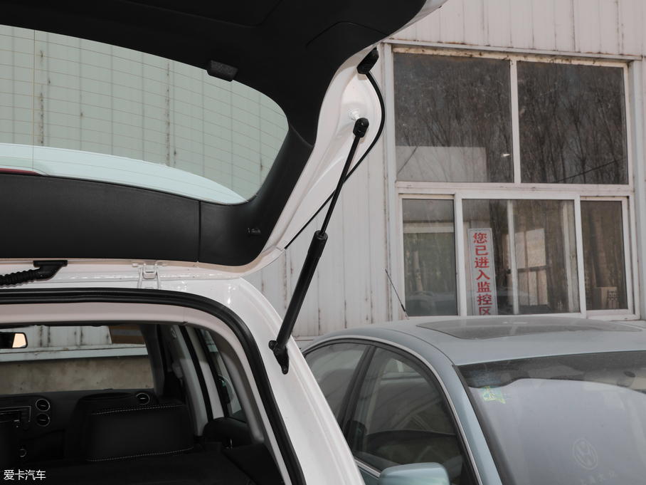 2017;^ 300TSI ԄӃzI֮·Lа