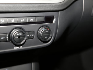 2017300TSI ԄӃzI֮·m п؅^