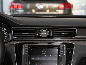 2017330TSI DSG {(dio)L(fng)