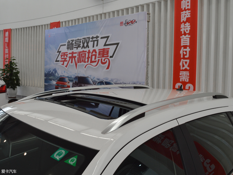 2017݃Ɏ 180TSI DSGm