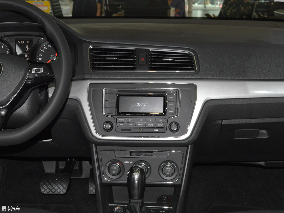 2017݃Ɏ 180TSI DSGm