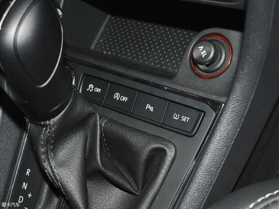 2017݃Ɏ 180TSI DSGm