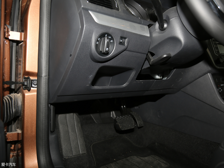 2017݃Ɏ 180TSI DSGm