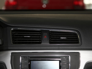 2017230TSI DSGm {(dio)L