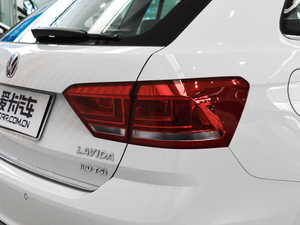 2017180TSI DSGm (x)(ji)^