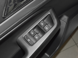 2017180TSI DSGm {܇ƅ^	