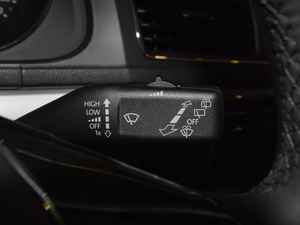 2017180TSI DSGm п؅^