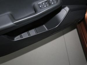 2017180TSI DSGm ǰTg