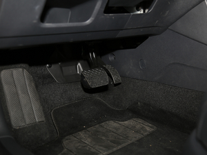 2017180TSI DSGm п؅^