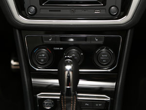 2017款230TSI DSG 豪华版 空调调节