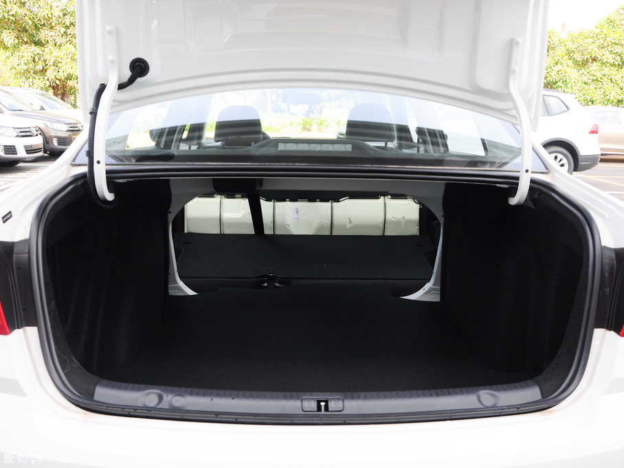 上汽大眾2017款朗逸