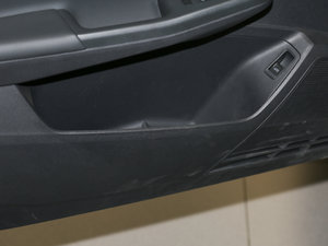 2017230TSI DSGm ǰTg