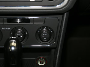 2017230TSI DSGm п؅^