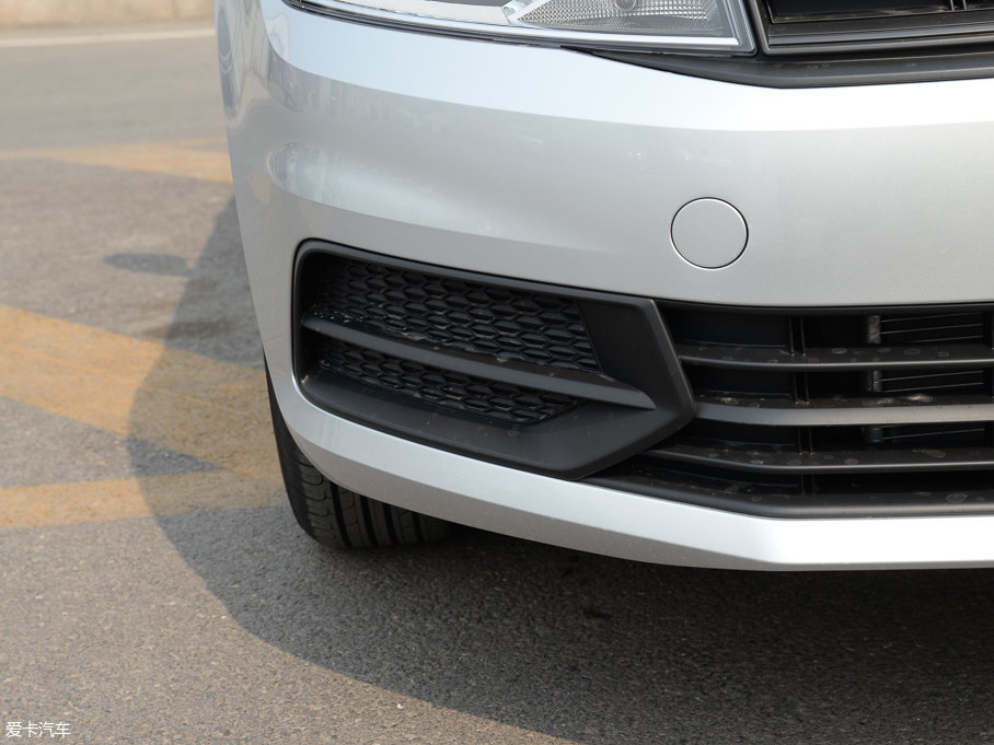 2017ɣ{Ƽ{ 1.6L ԄLа