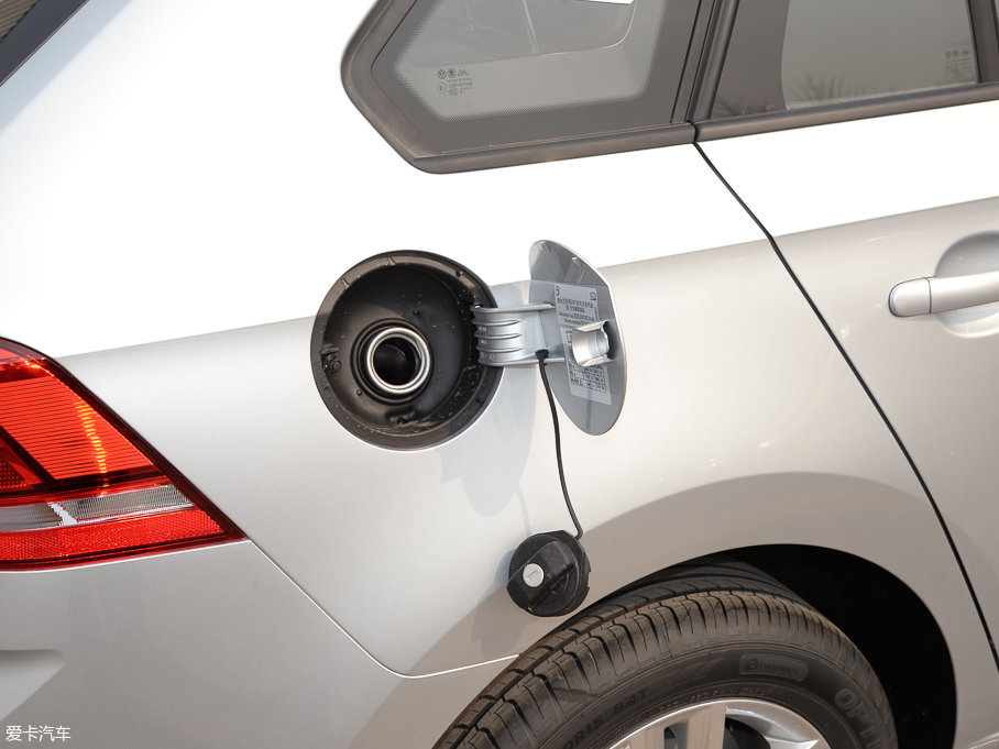 2017ɣ{Ƽ{ 1.6L ԄLа