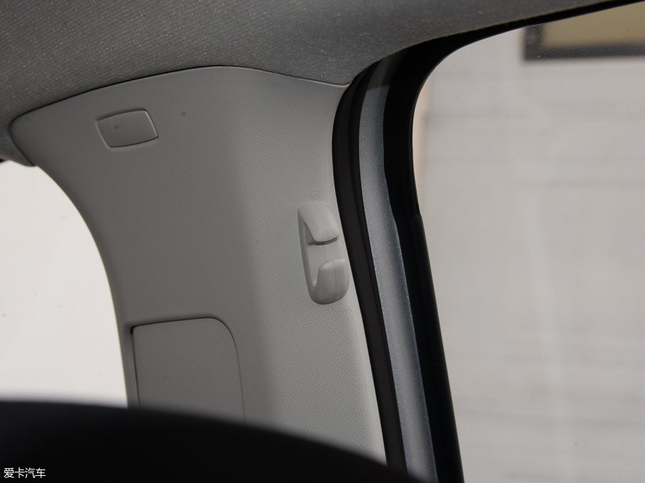 2017ɣ{Ƽ{ 1.6L Ԅ(dng)L(fng)а