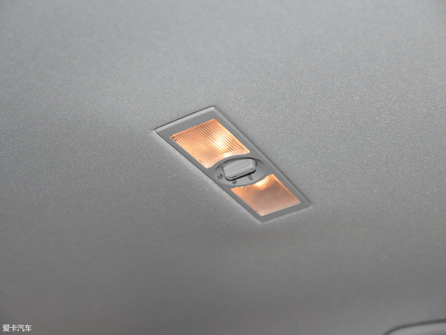 2017ɣ{Ƽ{ 1.6L ԄLа