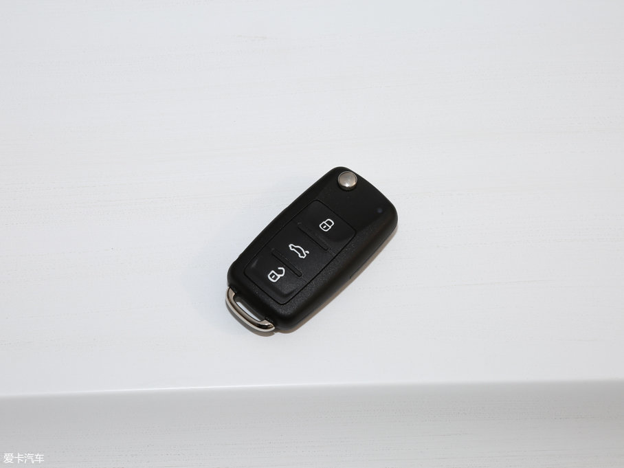 2017ɣ{Ƽ{ 1.6L Ԅ(dng)m