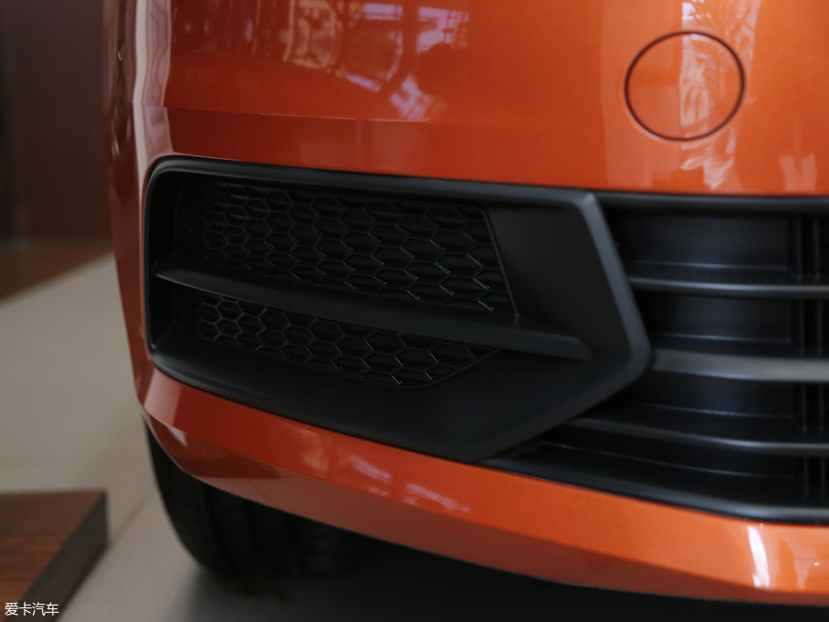 2017ɣ{Ƽ{ 1.6L Ԅ(dng)L(fng)а