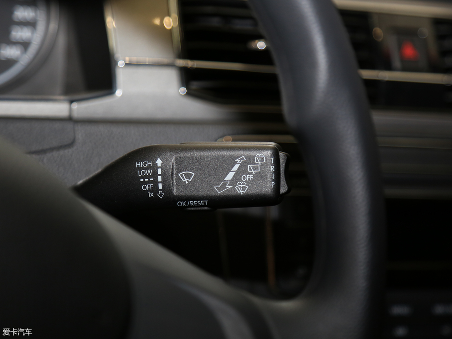 2017ɣ{Ƽ{ 1.6L ԄLа