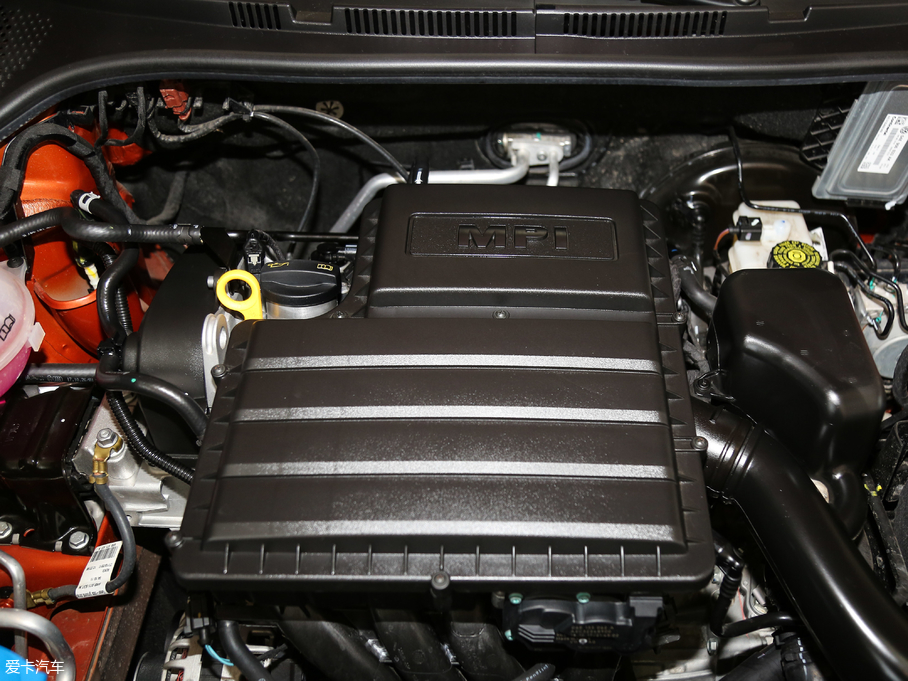 2017ɣ{Ƽ{ 1.6L ԄLа