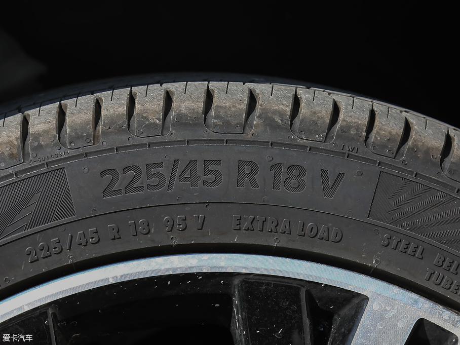 2018; 280TSI ؽ 6 V