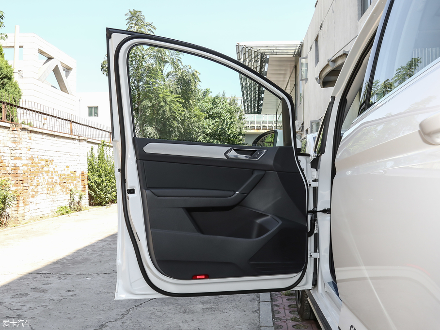 2018; 280TSI ؽ 6 (gu)V