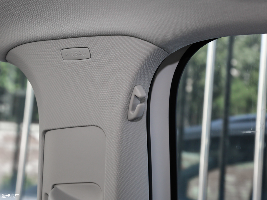 2018; 280TSI ؽ 6 V