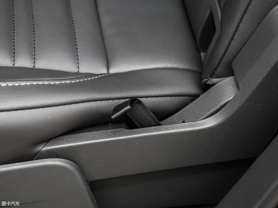 2018; 280TSI ؽ 7 V