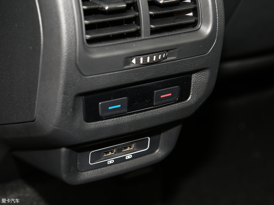 2018; 280TSI ؽ 7 V