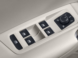 2018330TSI ԄӺA п؅^