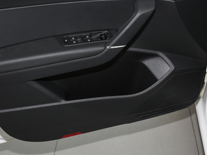 2018280TSI m 7 V ǰTg