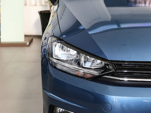 2018280TSI Lа 7 V ^