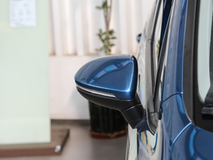 2018280TSI Lа 7 V ^