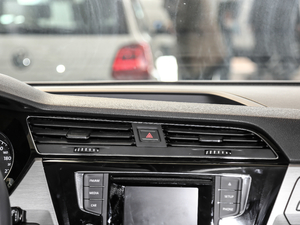 2018280TSI L(fng)а 7 V {(dio)L(fng)