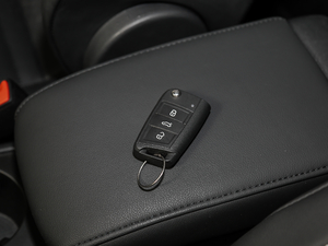 2018280TSI Lа 7 V ܇耳