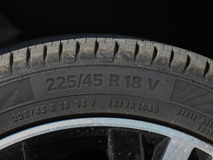 2018280TSI ؽ 6 V ݆̥ߴ