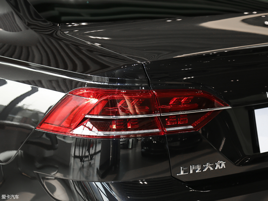 2018x Ŀ 380TSI (q)̄(w)