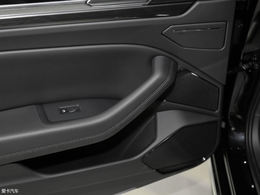 2018x Ŀ 380TSI (q)̄(w)