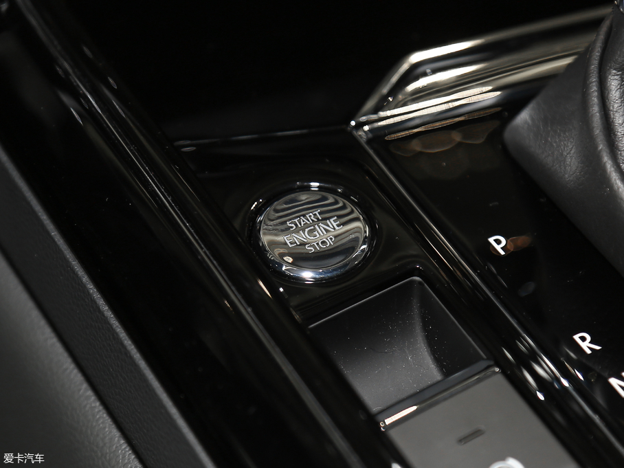 2018x Ŀ 380TSI (q)̄(w)