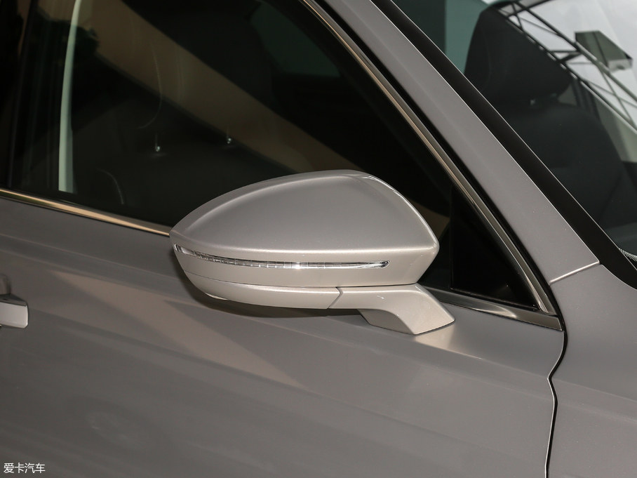 2018x Ŀ 380TSI (q)̄(w)