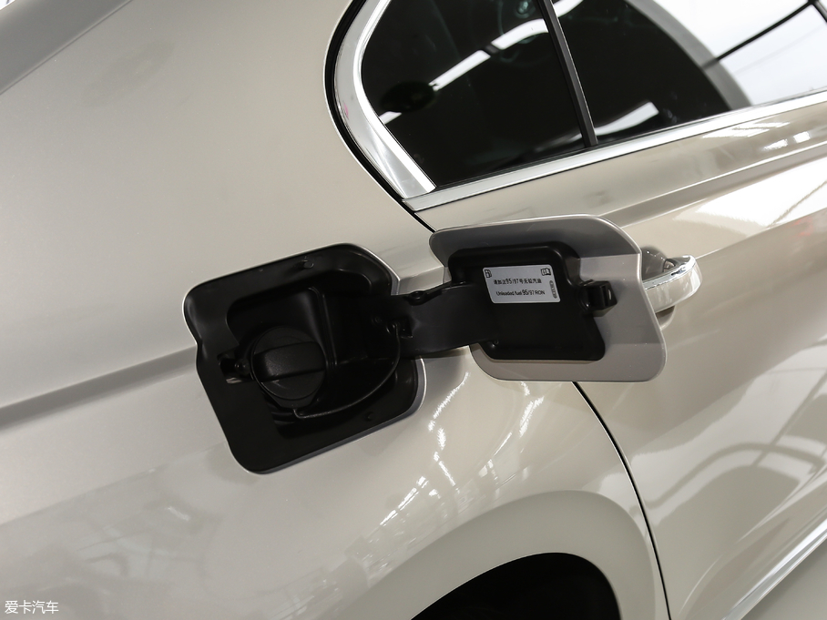 2018x Ŀ 380TSI (q)̄(w)