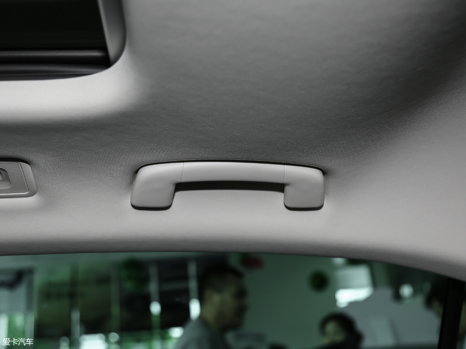 2018x Ŀ 380TSI (q)̄(w)