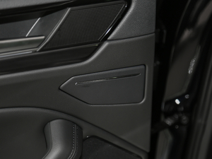 2018Ŀ 380TSI ̄հ g