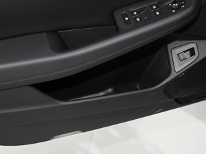 2018Ŀ 380TSI (q)̄(w) ǰT(ch)g