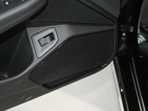 2018Ŀ 380TSI ̄հ g