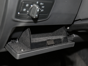 2018Ŀ 380TSI ̄հ g