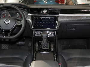 2018Ŀ 380TSI (q)̄(w) п_