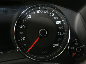 2018380TSI (q)̄(w) п؅^(q)