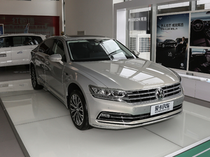 2018Ŀ 380TSI ̄հ w^